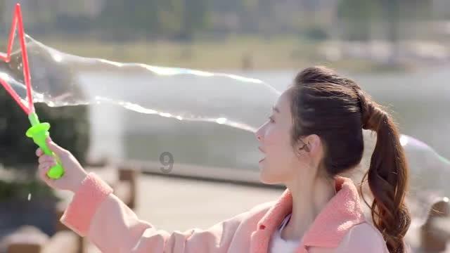 政府工作报告里的“小确幸”